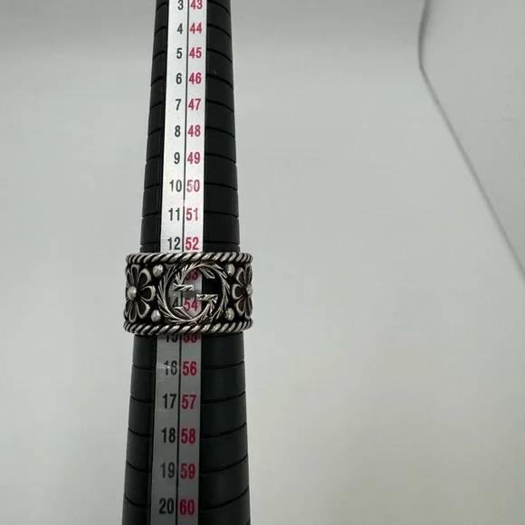 GUCCI INTERLOCKING SILVER RING - Picture 6 of 11